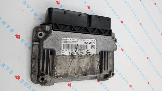 Used 2011 Volkswagen Jetta Bosch ME17.5.6 / 06G906055C ECU 0261S05706