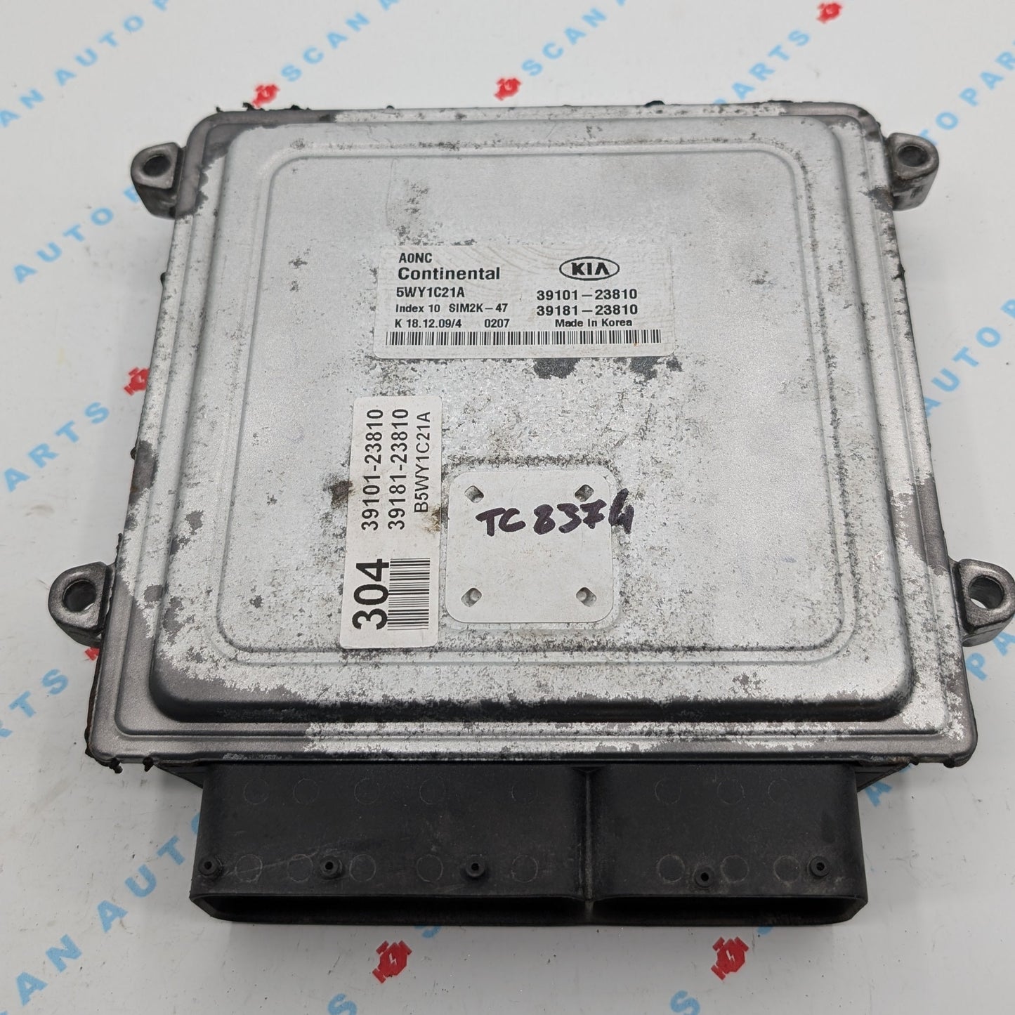 Used 2010 Kia Soul Continental  SIM2K-47 / 39101-23810 ECU 5WY1C21A