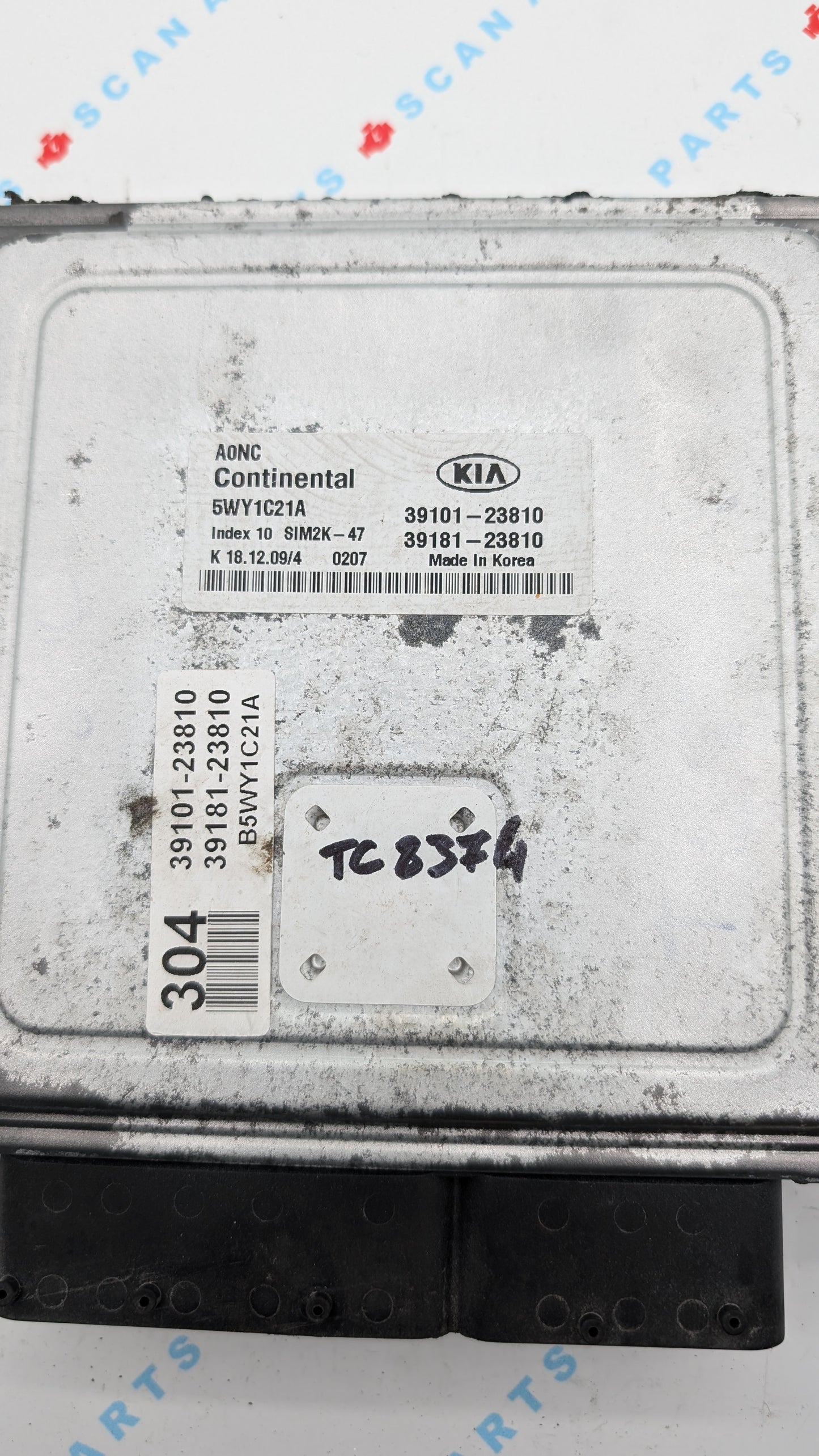 Used 2010 Kia Soul Continental  SIM2K-47 / 39101-23810 ECU 5WY1C21A