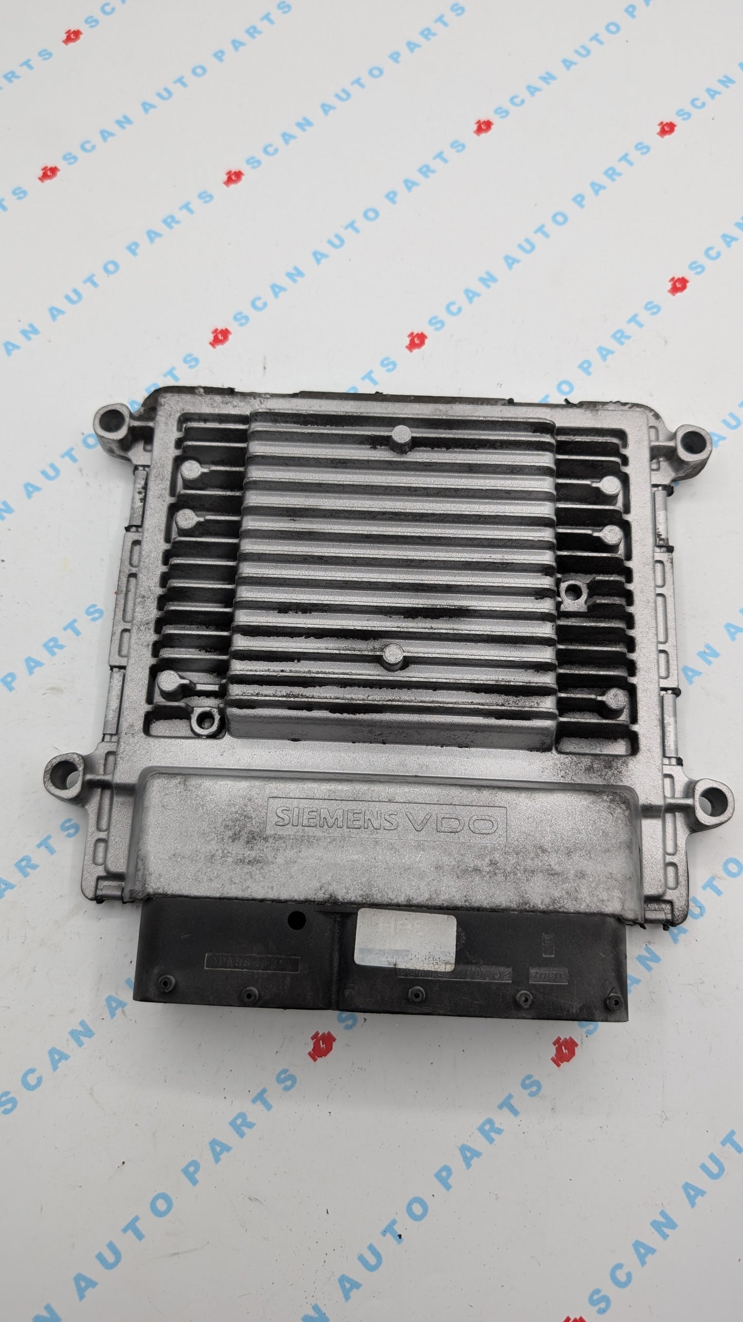 Used 2010 Kia Soul Continental  SIM2K-47 / 39101-23810 ECU 5WY1C21A