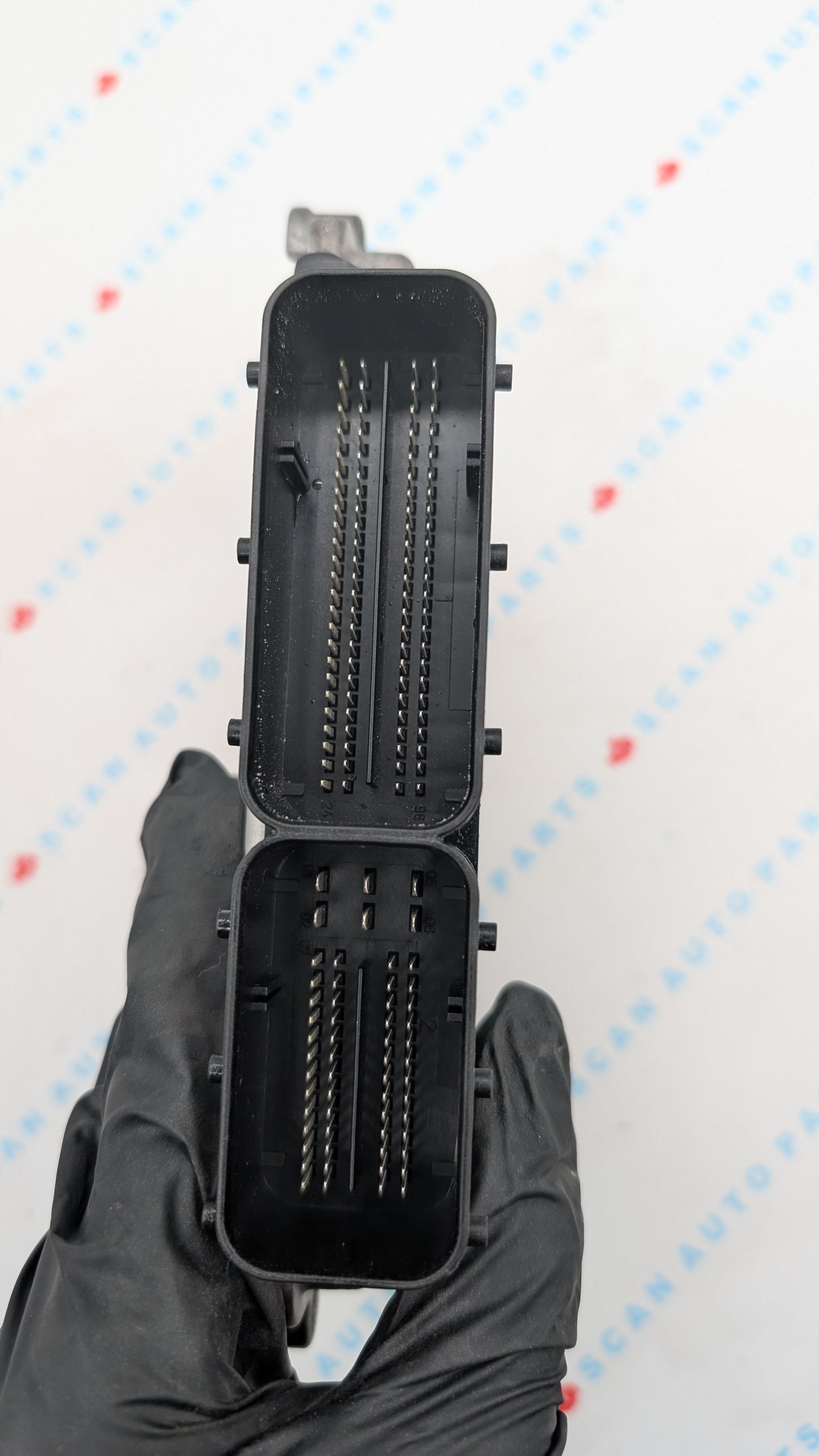 Used 2012 Ford Focus Bosch CM5A-12A650-KH ECU 0261S07524