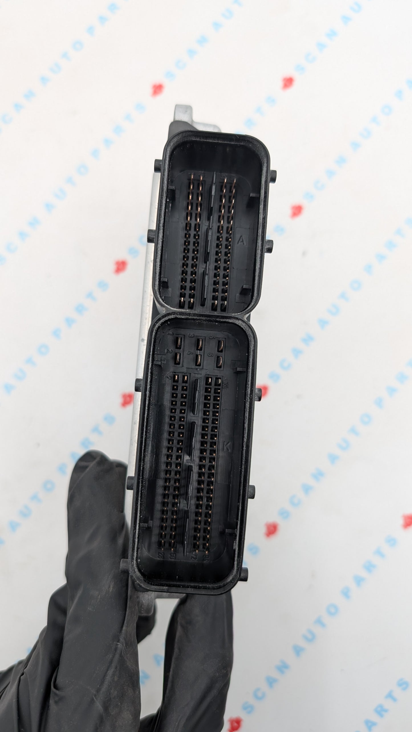 Used 2011 Volkswagen Jetta Bosch ME17.5.6 / 06G906055B ECU 0261S05705