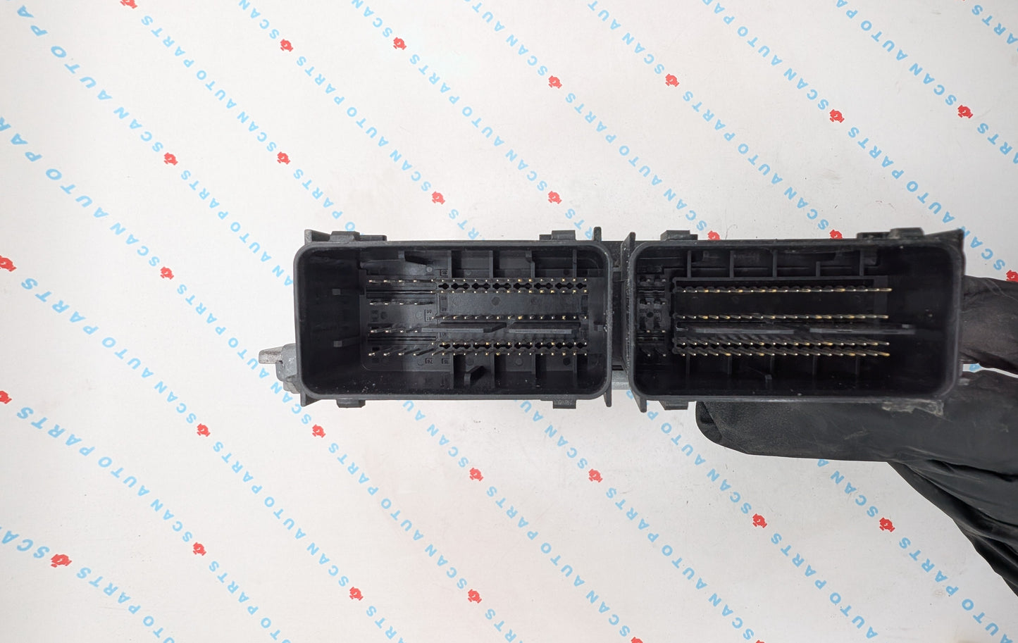 Used 2017 Ford Escape Ford HJ5A-12A650-MA ECU EMS2510 / A2C39328200