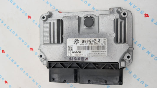 Used 2014 Volkswagen Jetta Bosch 06G906055AE / ME17.5.6 ECU 0261S09360