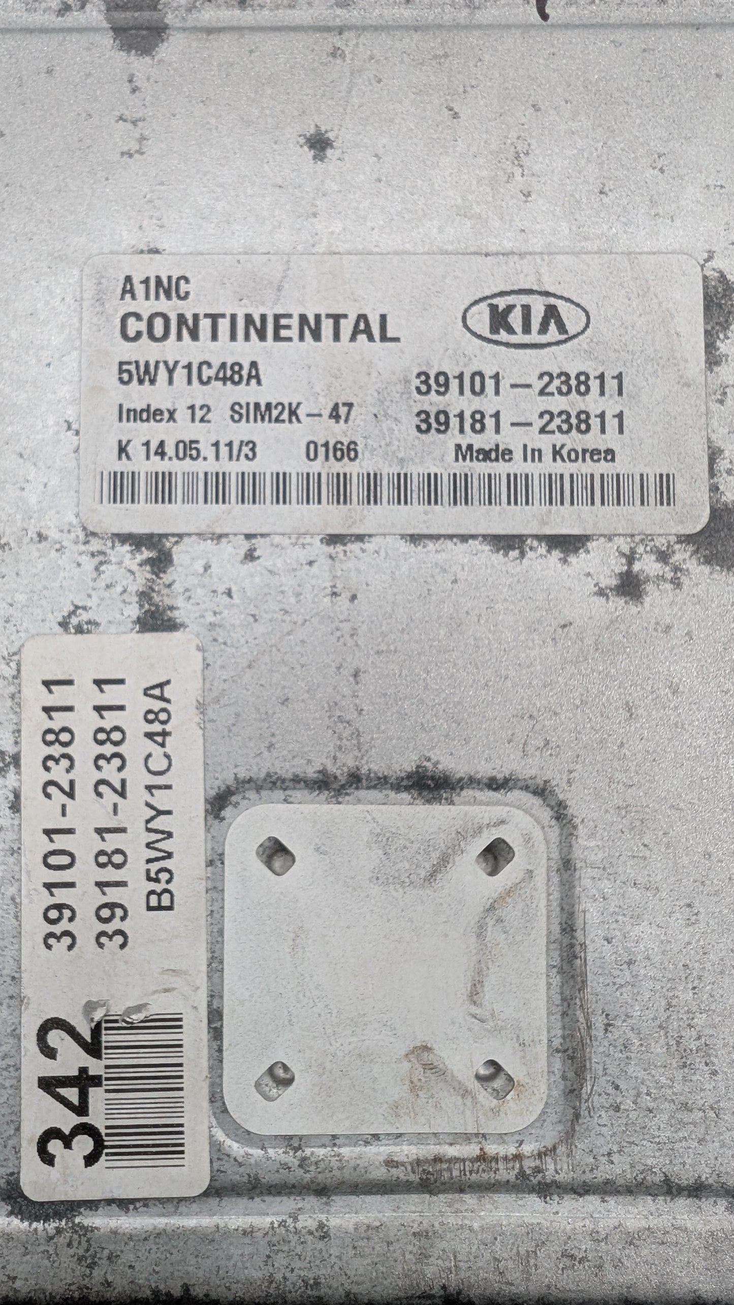 Used 2011 Kia Soul Continental 39101-23811 ECU SIM2K-47 / 5WY1C48A