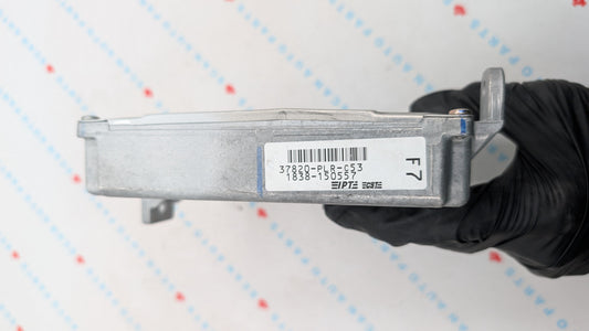 Used 2001 Honda Civic Honda 37820-PLR-C53 ECU 37820PLRC53