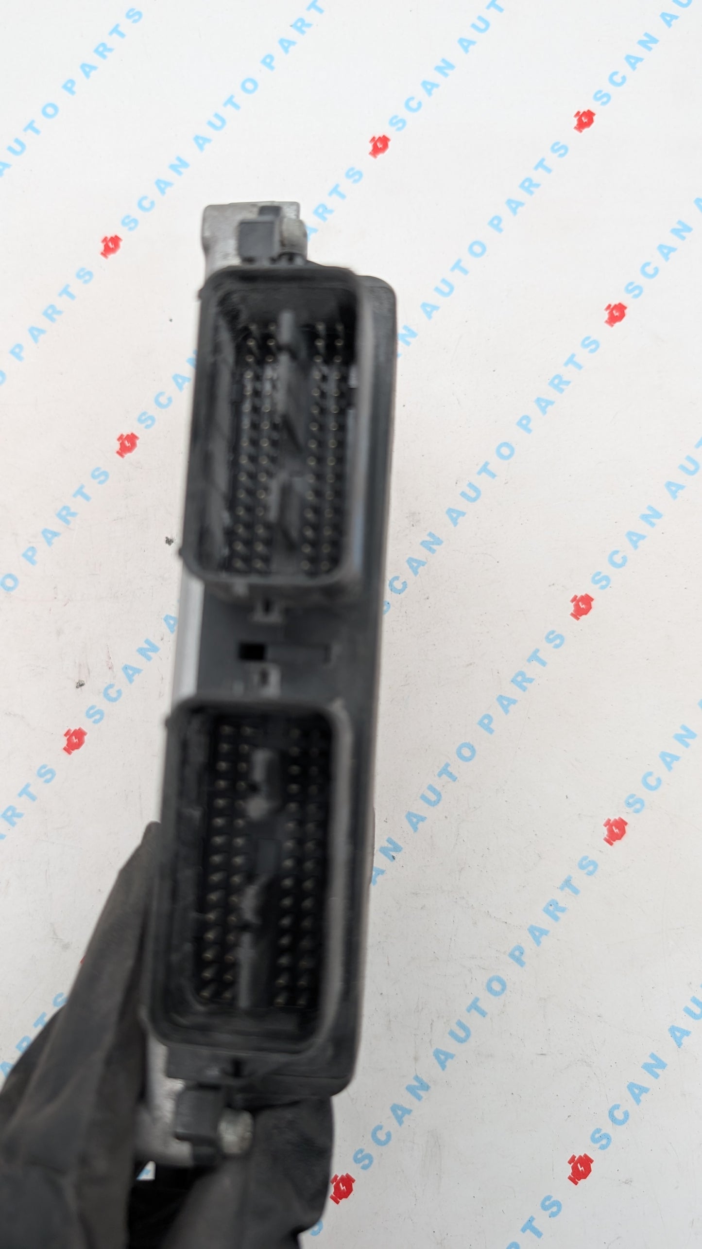 Used 2013 Suzuki SX4 Denso 33910-51MC Valve Control Module 112400-4880