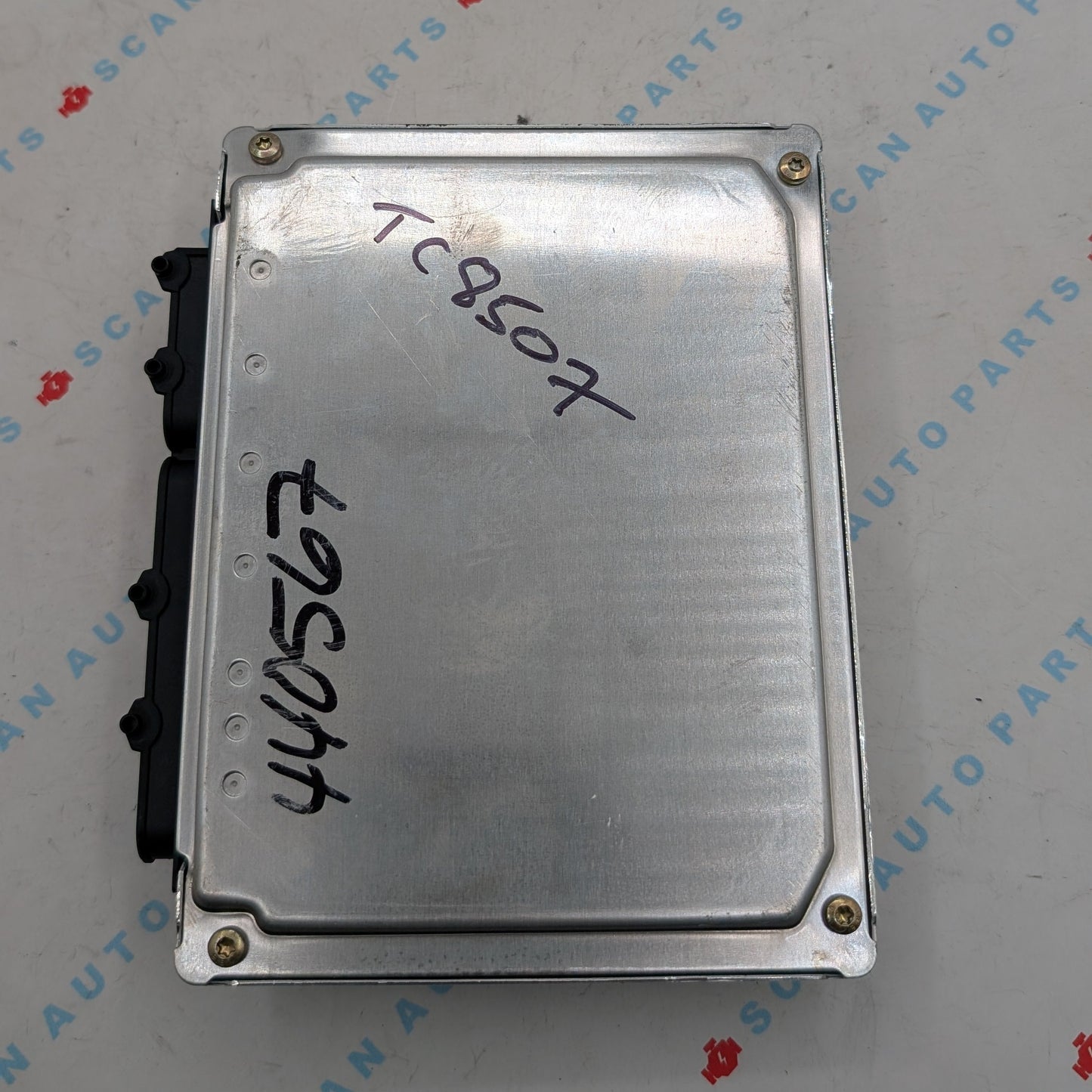 Used 1998 Volkswagen Passat Bosch 8D0907557P ECU 0261204258