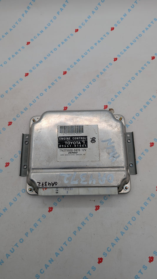 Used 2004 Pontiac Vibe Denso 89661-01061 ECU TN275000-9470