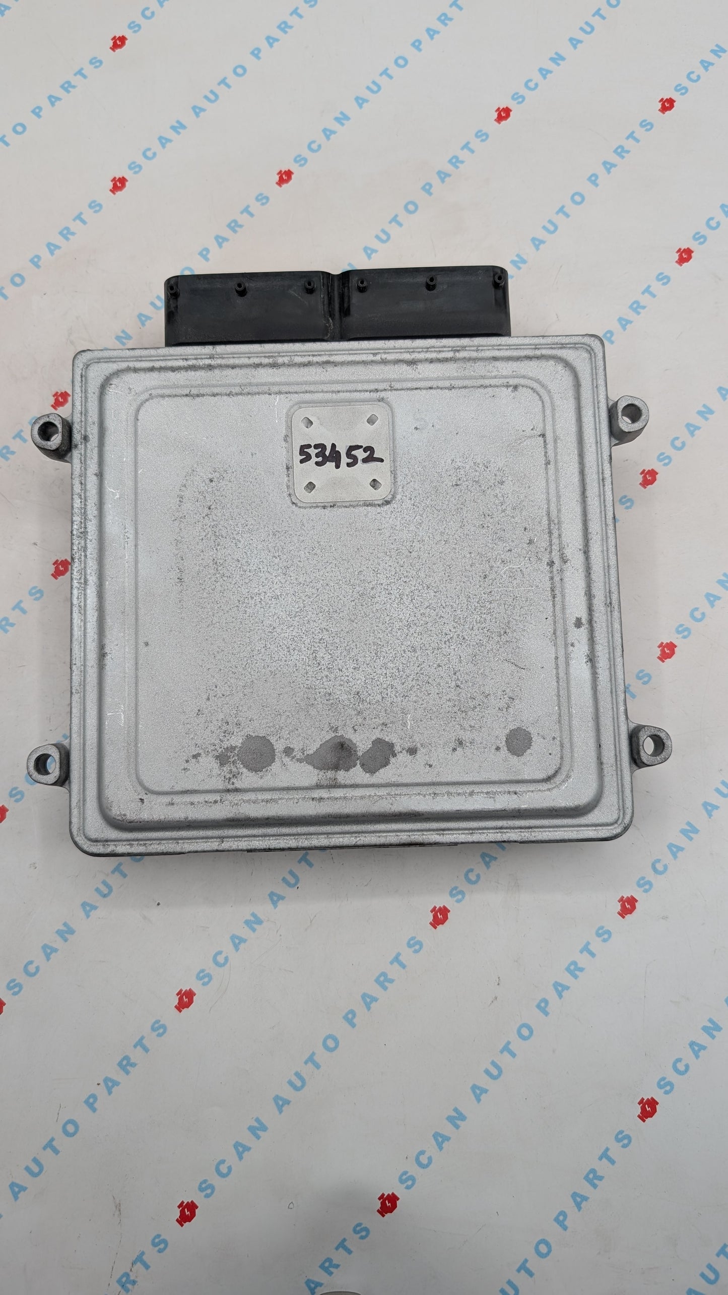 Used 2011 Hyundai Sonata Hyundai 39101-2G670 ECU SIM2K-240 / 5WY4E12E