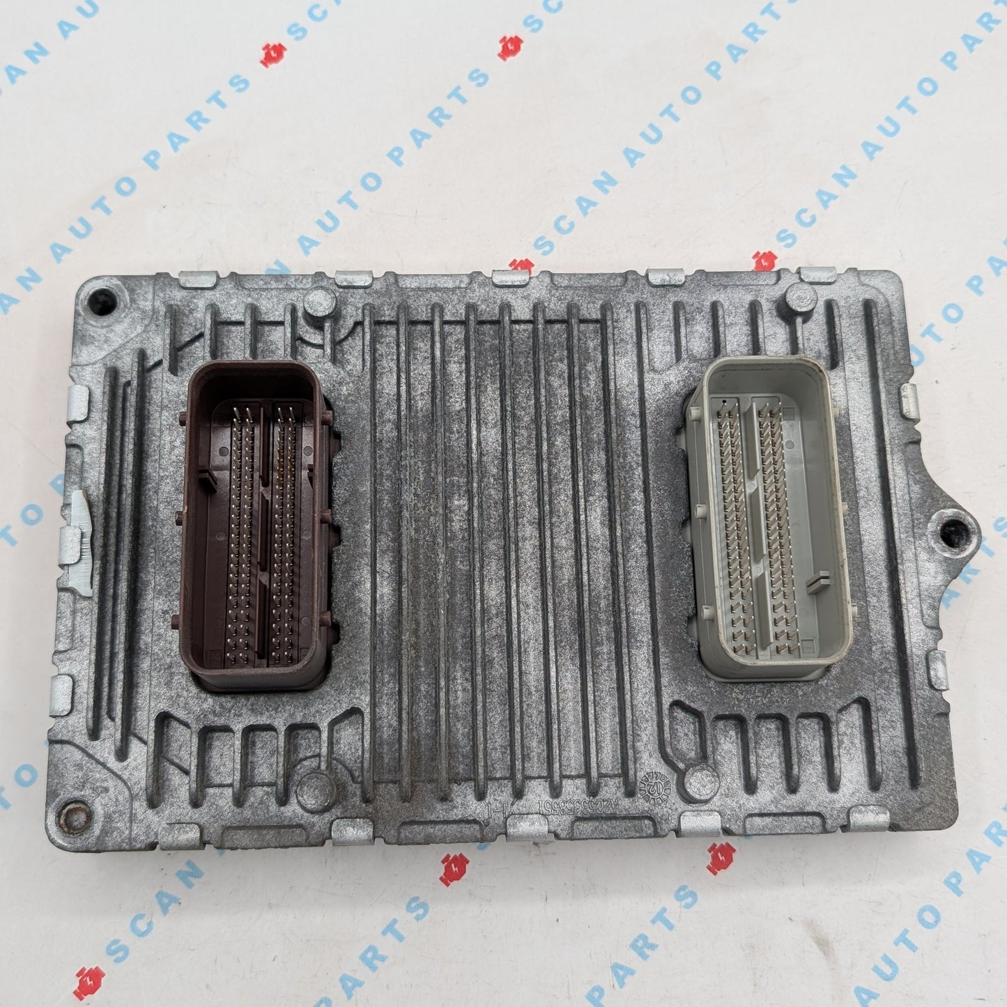 Used 2014 Chrysler Town & Country Continental P68206610AD ECU P05150778AB
