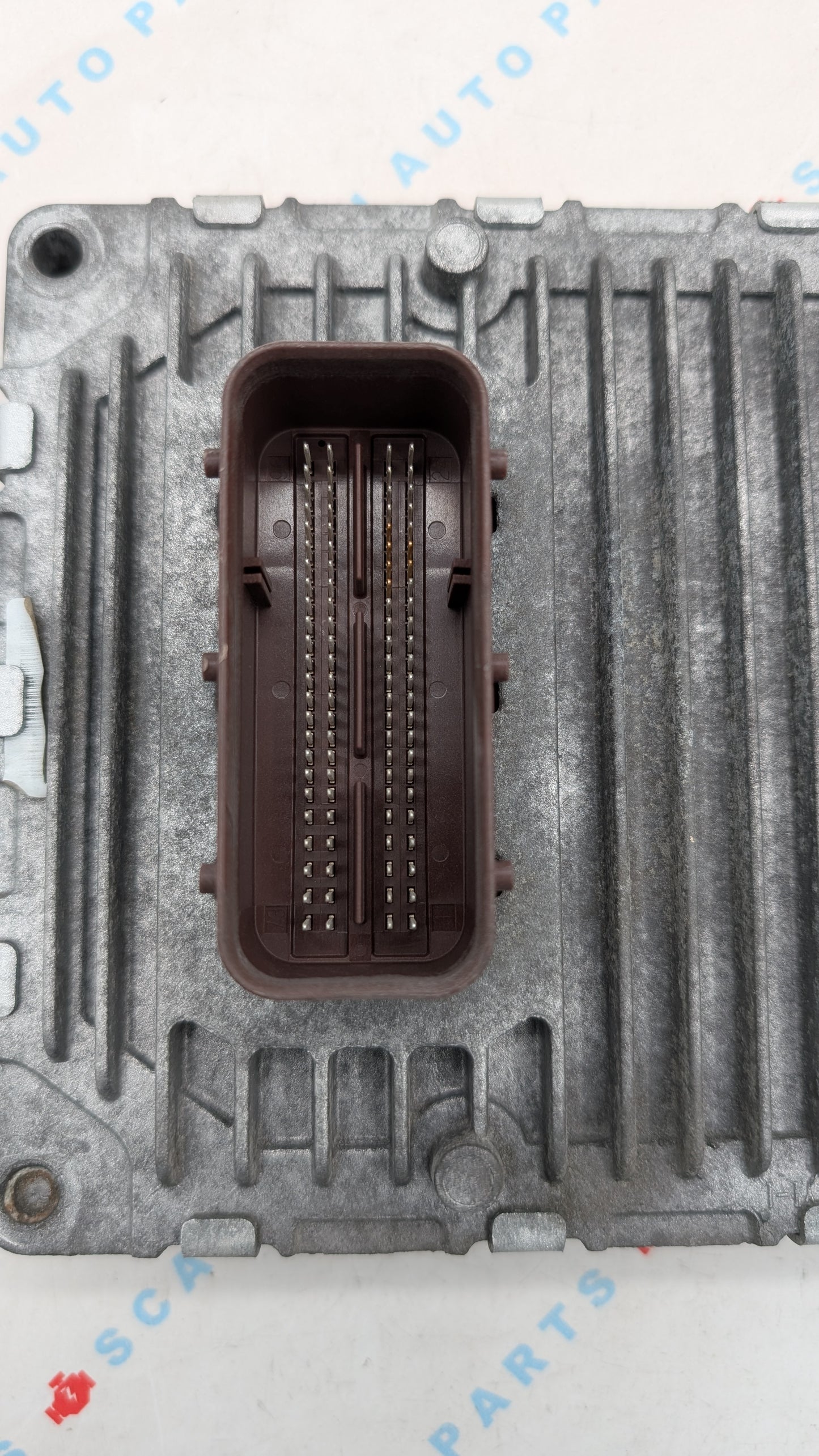 Used 2014 Chrysler Town & Country Continental P68206610AD ECU P05150778AB