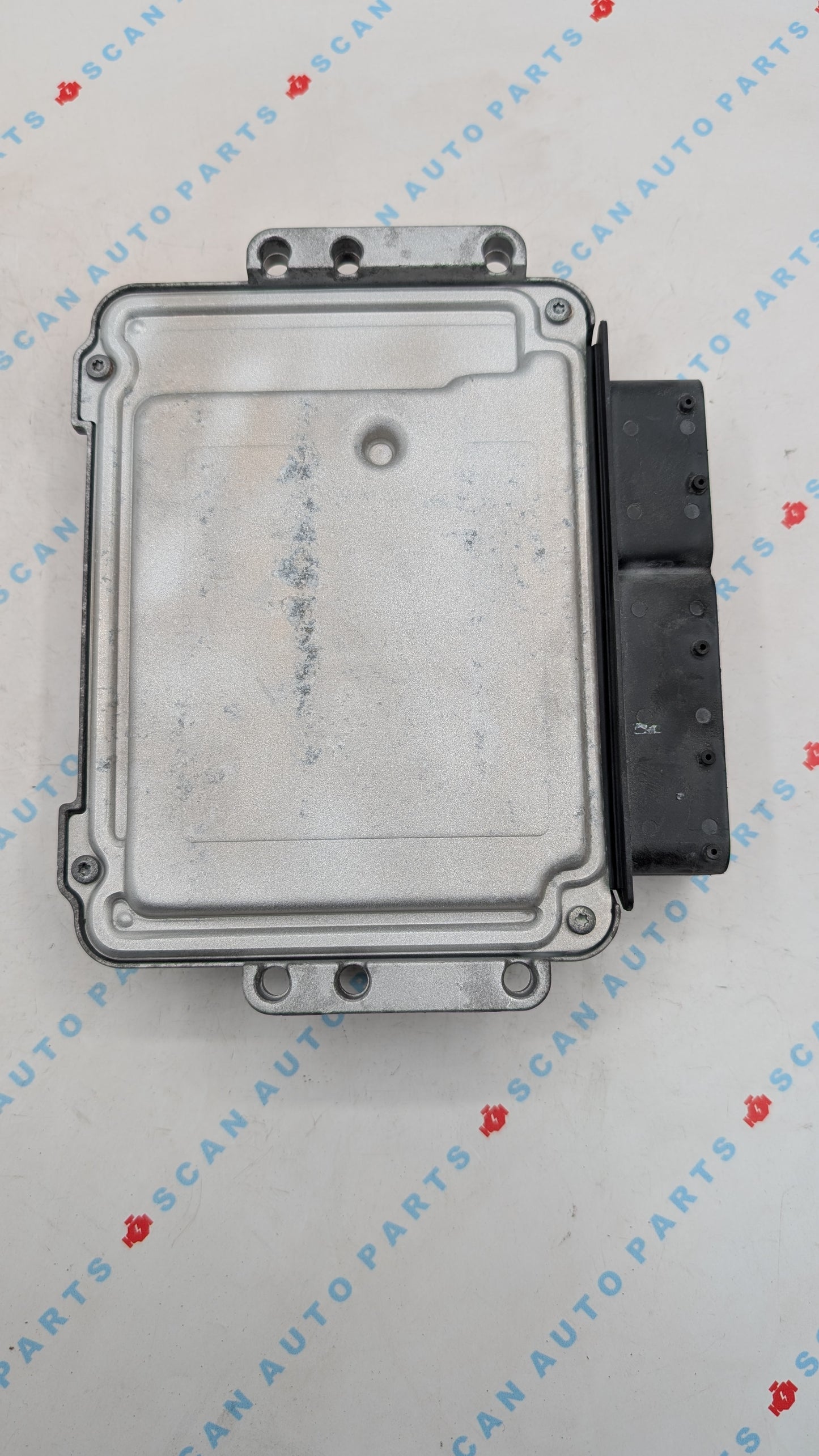 Used 2013 Kia Rio Continental 39110-2BDP0 ECU MED17.9.8