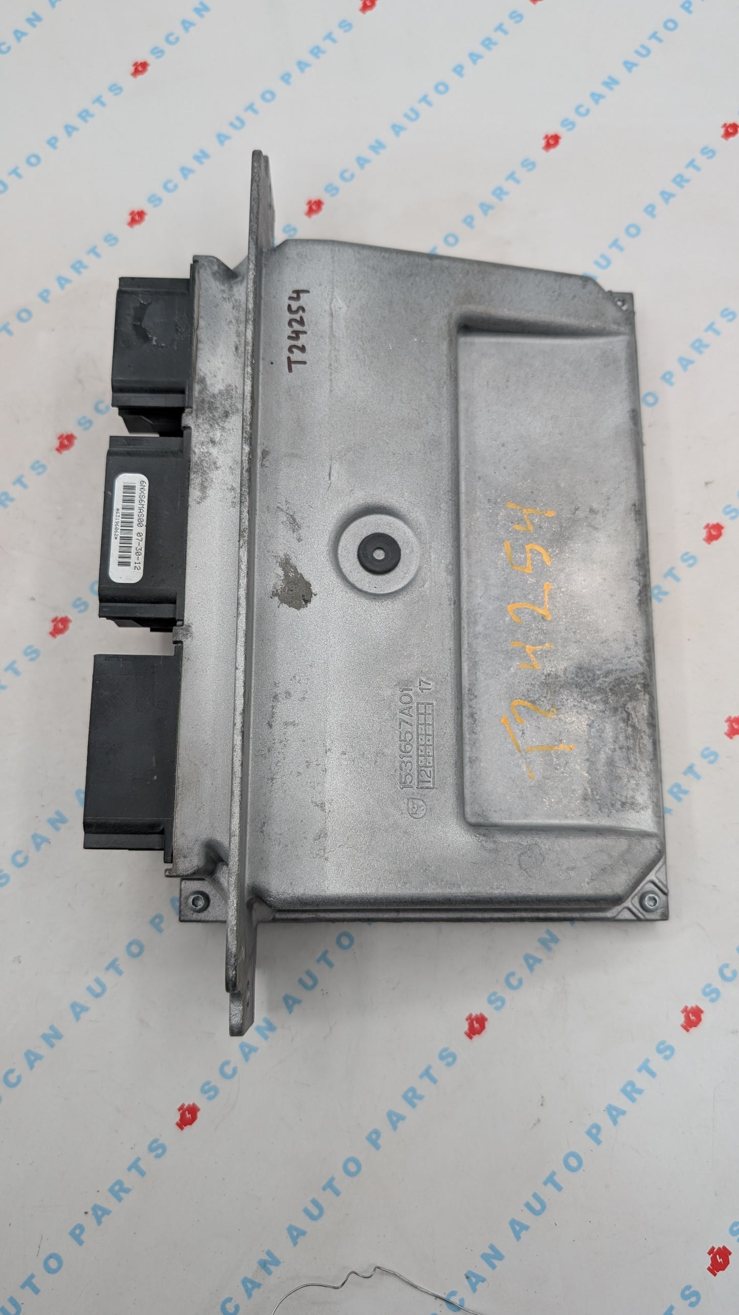 Used 2013 Ford Explorer FoMoCo DB5A-12A650-UB ECU 6NXS6MAS40