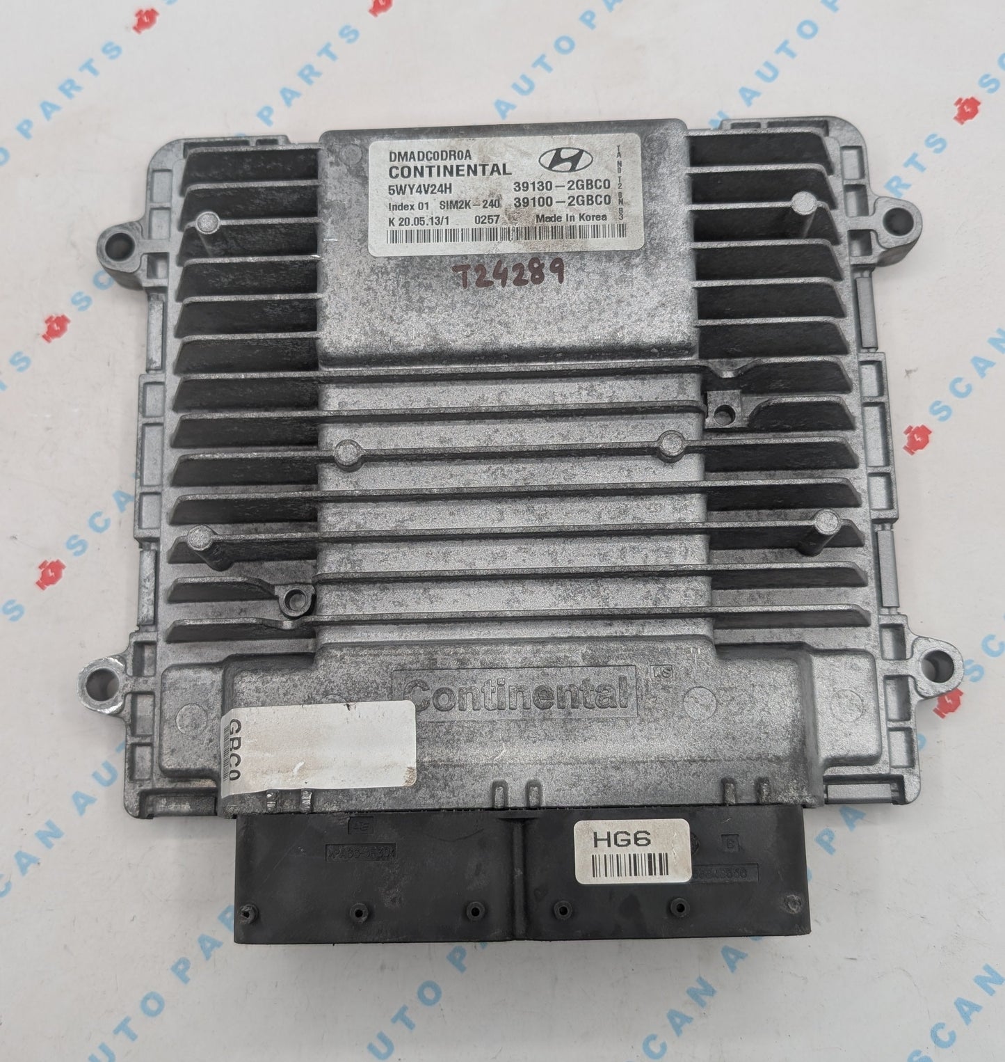 Used 2013 Hyundai Santa Fe Continental 39130-2GBC0 ECU SIM2K-240 / 5WY4V24H