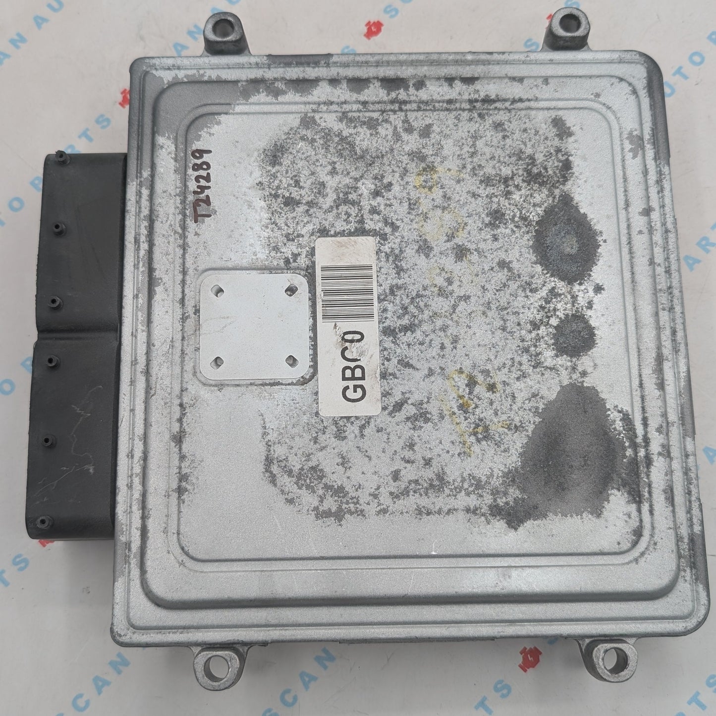 Used 2013 Hyundai Santa Fe Continental 39130-2GBC0 ECU SIM2K-240 / 5WY4V24H
