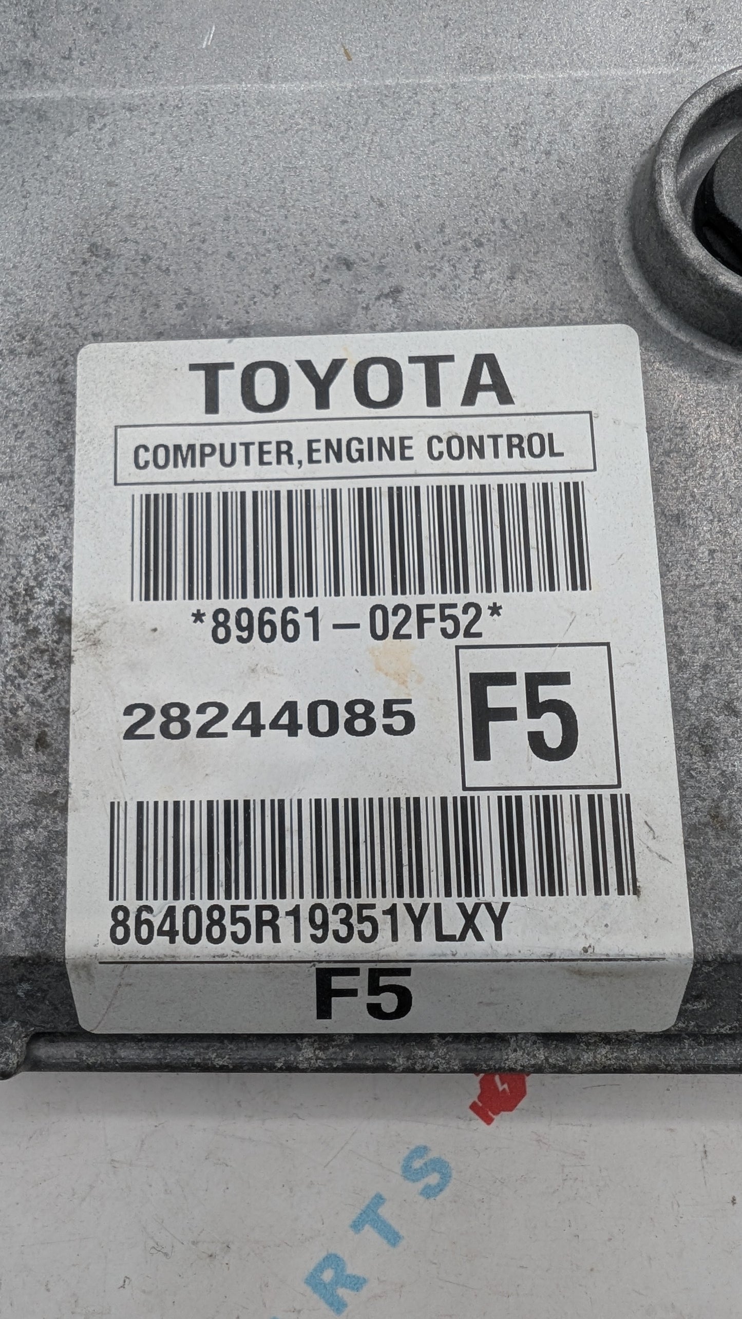 Used 2010 Toyota Corolla Toyota 89661-02F52 ECU 28244085
